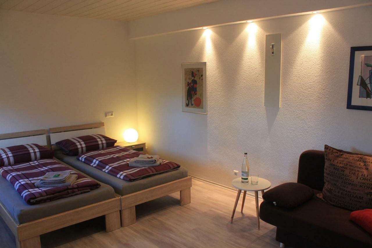 Ferienwohnung In Grenzach Esterno foto
