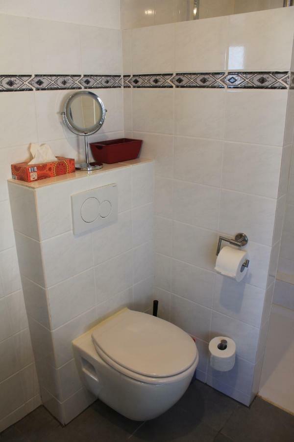 Ferienwohnung In Grenzach Esterno foto